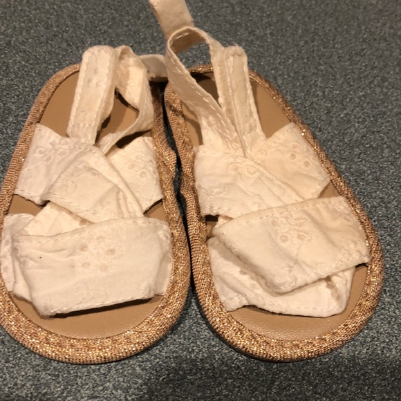 **5 for $16 Deal**White & Gold Sandals - Picture 2 of 7
